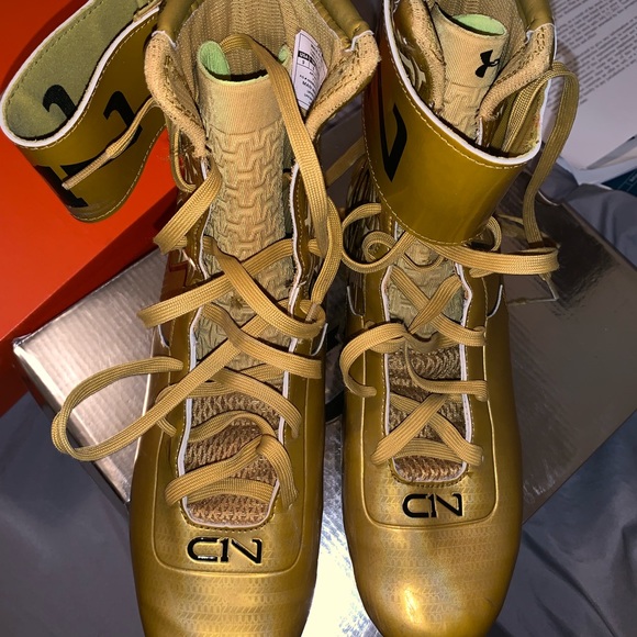 Under Armour Cam Newton Cleats - Picture 4 of 5